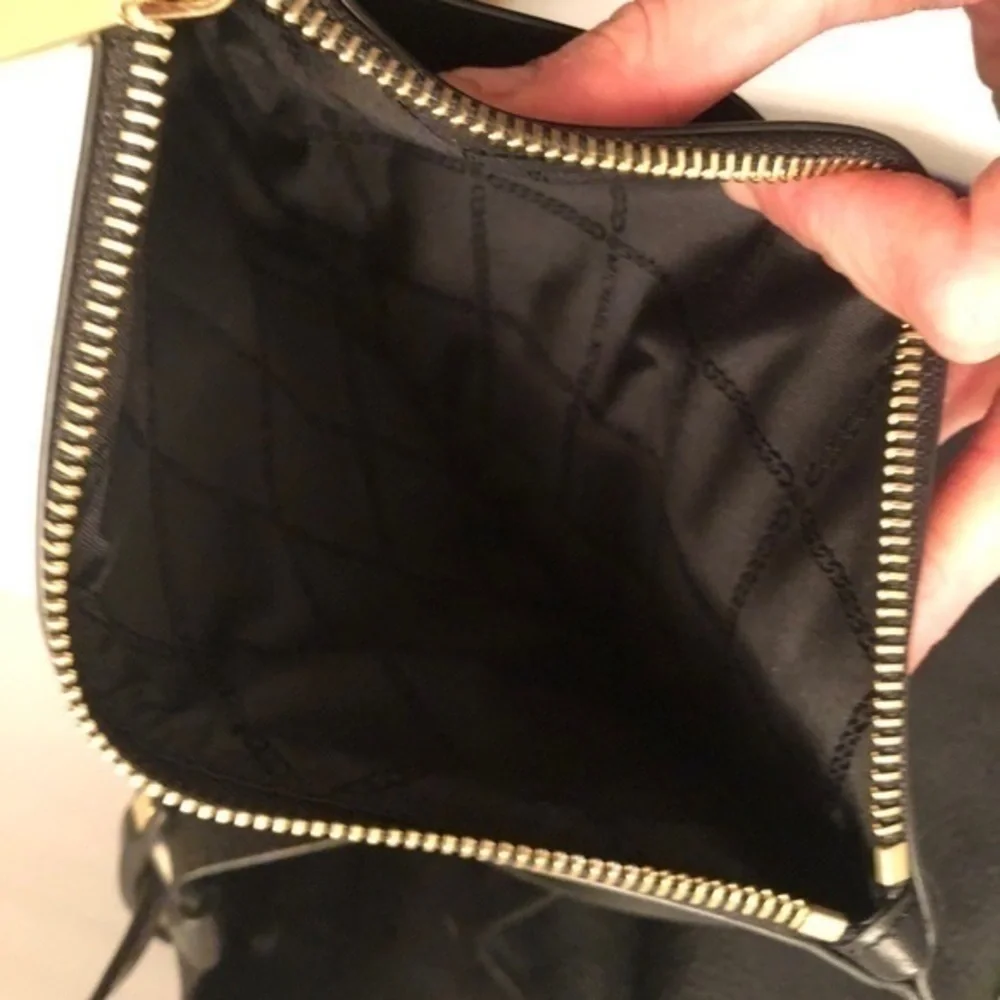 Michael kors black leather tote bag and pouchette